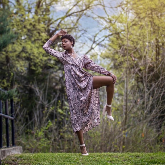 Light Pink Snakeskin Dress Medium - Picture 2 of 3